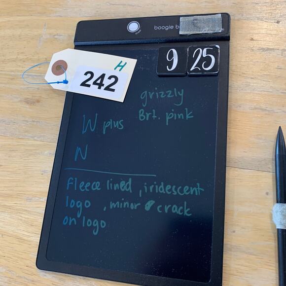 Under Armour Sweatshirt Womens 1X Plus Rival Fleece Loose Iridescent Logo Hoodie - Picture 13 of 14